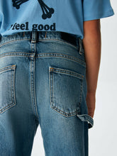 Cargar imagen en el visor de la galería, Jeans Owino
