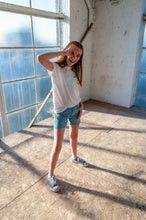 Charger l'image dans la galerie, Jeans Shorts Kuni
