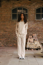 Lade das Bild in den Galerie-Viewer, Blouse Relinde
