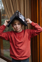 Cargar imagen en el visor de la galería, Sweater Taylor
