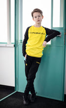 Cargar imagen en el visor de la galería, Longsleeve Chivan

