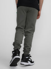 Cargar imagen en el visor de la galería, Joggingpants JOG593
