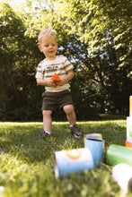 Cargar imagen en el visor de la galería, T-shirt Mads
