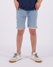 Charger l'image dans la galerie, Jeans Shorts Capo
