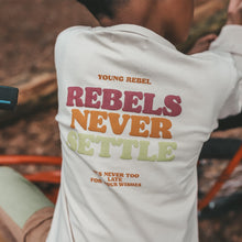 Afbeelding in Gallery-weergave laden, Longsleeve Rebels
