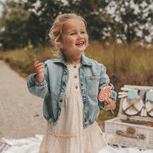 Lade das Bild in den Galerie-Viewer, Denim Jacket
