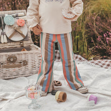 Lade das Bild in den Galerie-Viewer, Flared Legging
